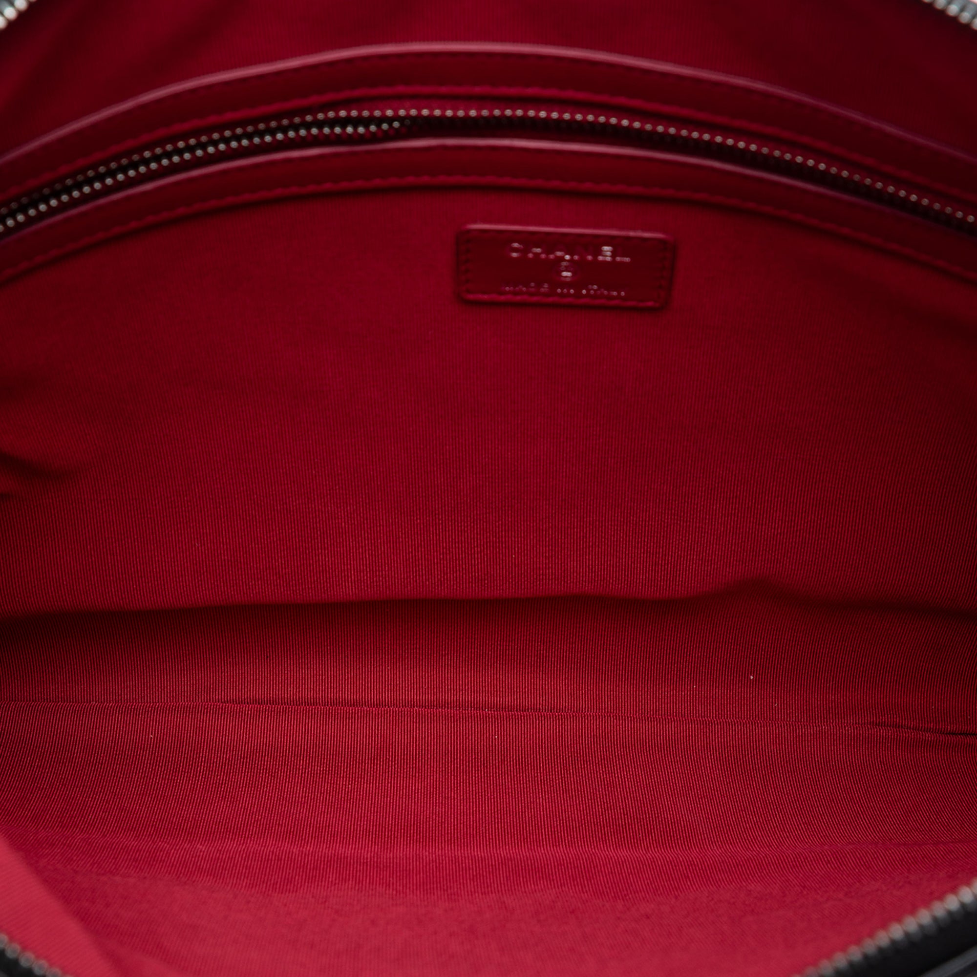 Large Aged Calfskin Gabrielle O Case Clutch - Image 4