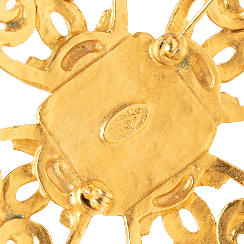 CC Gold Plated Gripoix Flower Pin Brooch - Image 3