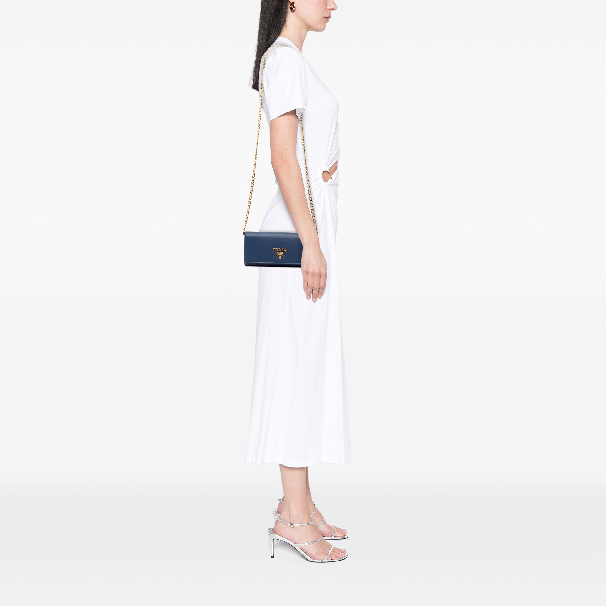 Saffiano Wallet On Chain - Image 6
