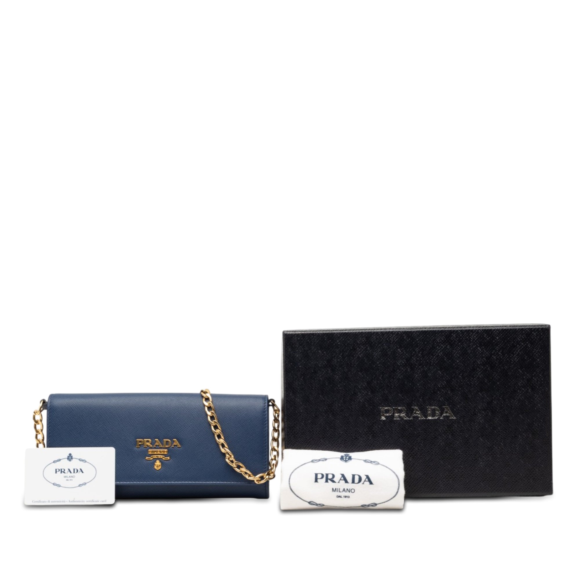 Saffiano Wallet On Chain - Image 7