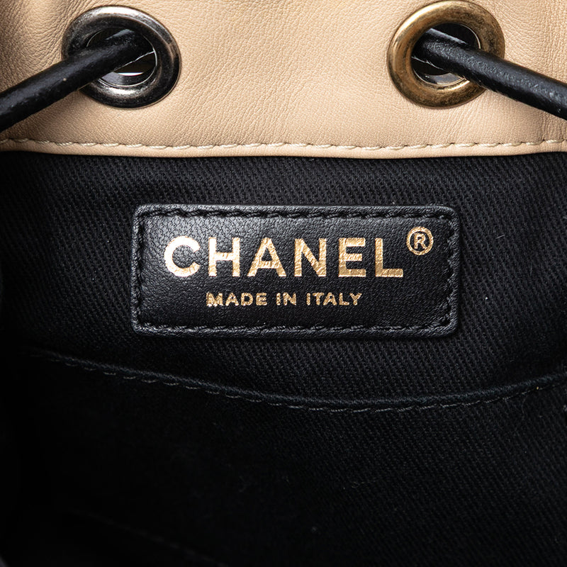 CC Suede Wild Stitch Bucket Bag - Image 5