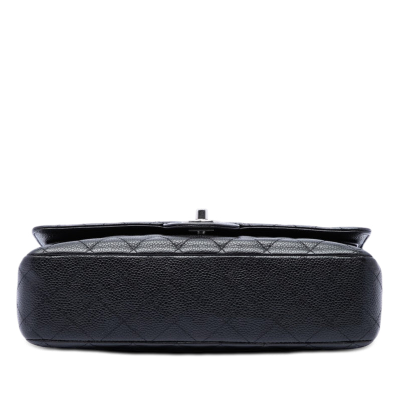 Medium Classic Caviar Double Flap - Image 3