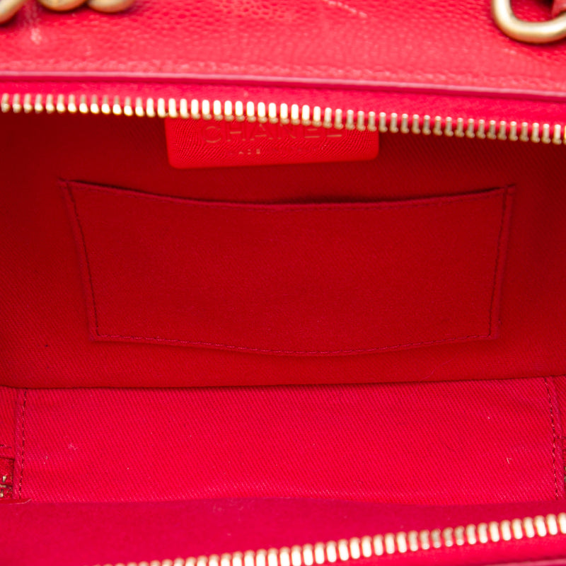 Small CC Quilted Caviar Top Handle Camera Bag - Image 4