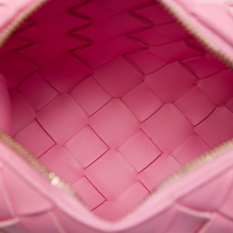 Candy Lambskin Intrecciato Loop Camera Bag - Image 4