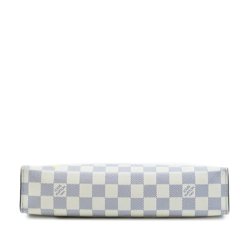 Damier Azur Americas Cup Pochette Voyage MM - Image 3