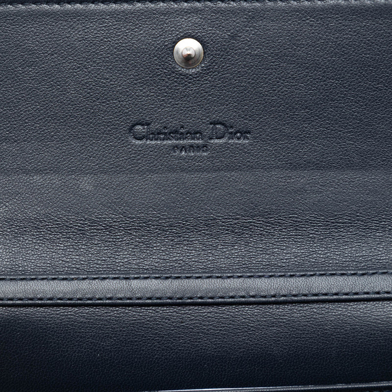 Metallic Patent Microcannage Lady Dior Croisiere Wallet On Chain - Image 5