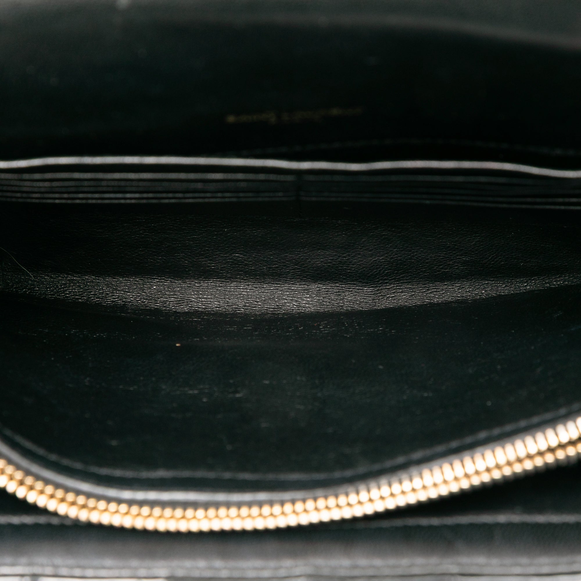 Medium Patent Vicky Crossbody - Image 4