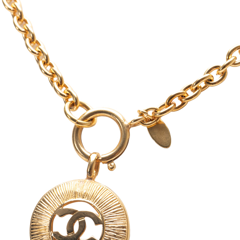 Gold Plated CC Round Pendant Necklace - Image 2
