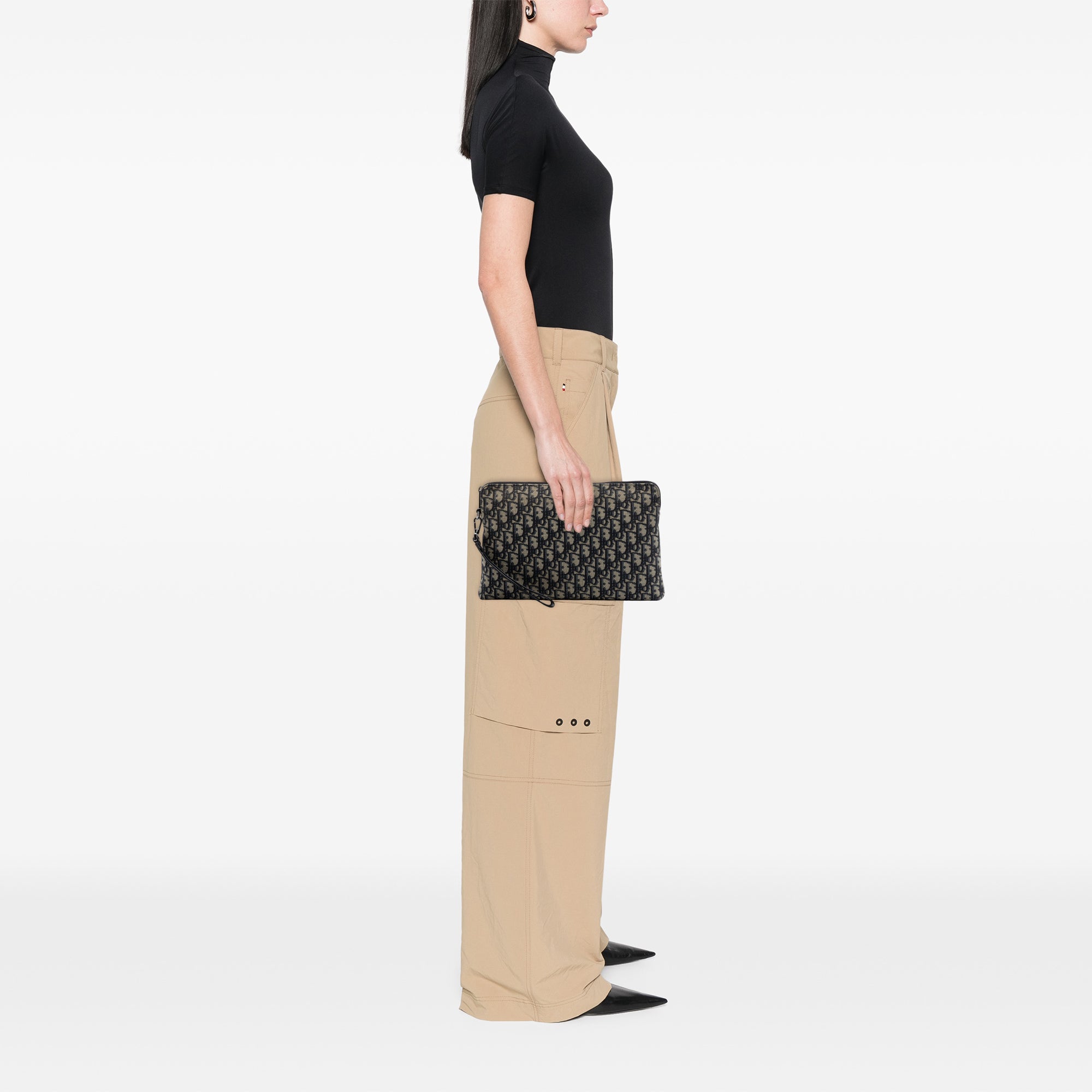 Oblique Canvas A4 Zipped Pouch - Image 6