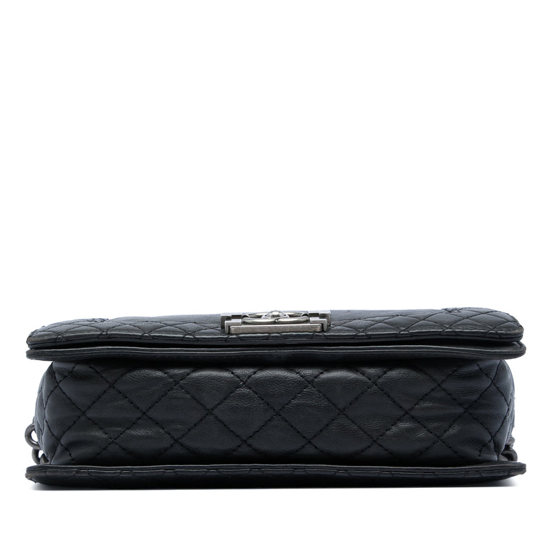 Old Medium Lambskin Boy Reverso Flap - Image 3