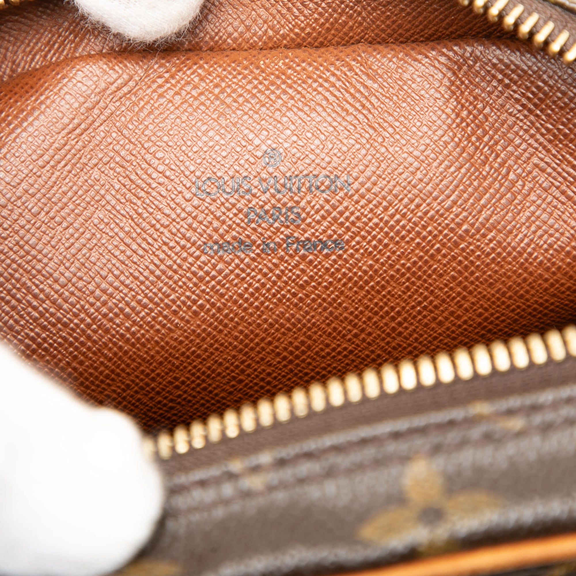 Monogram Amazone - Image 6