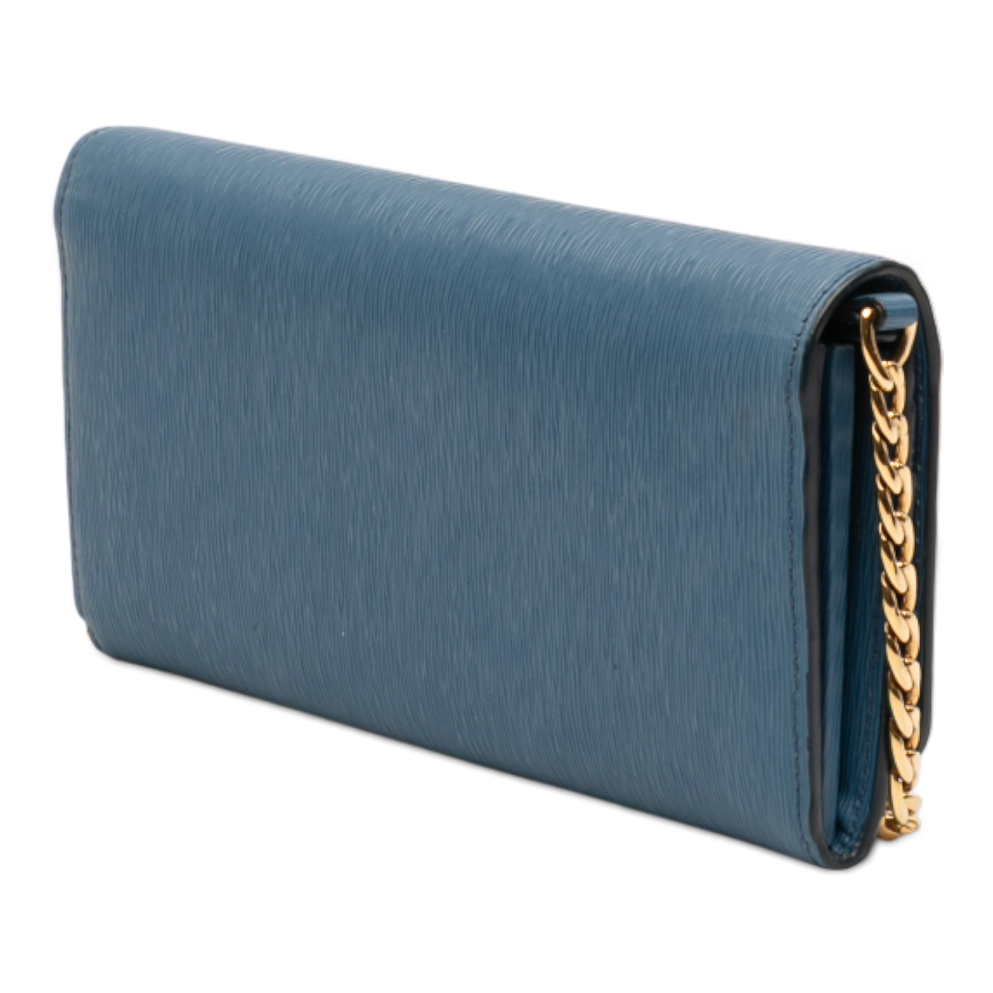 Saffiano Wallet On Chain - Image 2