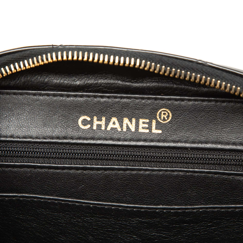 Quilted Patent Vanity Case - Image 5