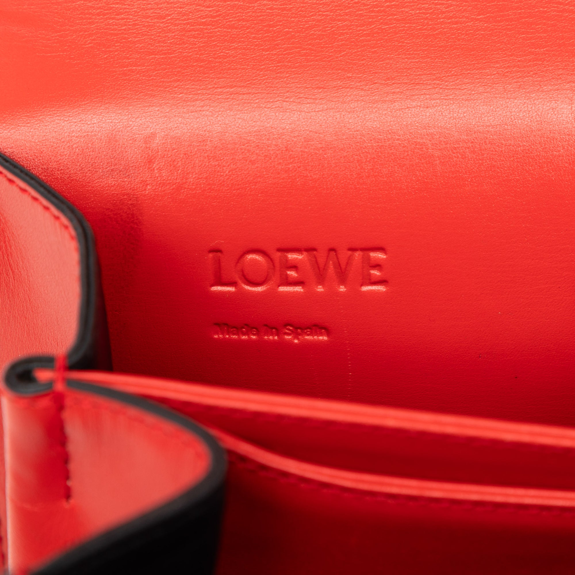 Medium Leather Barcelona Crossbody - Image 5