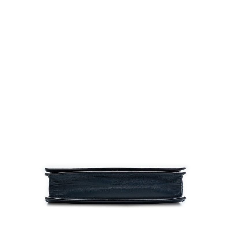 Leather Frame Wallet on Chain - Image 3