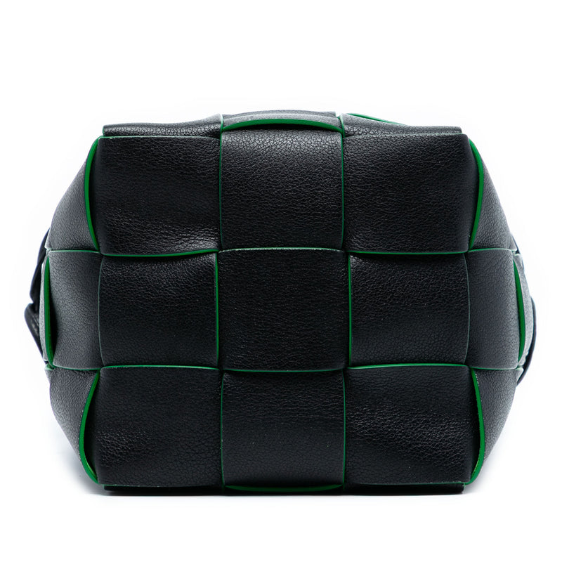 Small Nappa Maxi Intrecciato Cassette Bucket Bag - Image 3