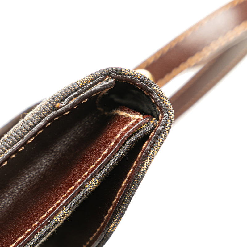 Zucca Canvas Handbag - Image 11