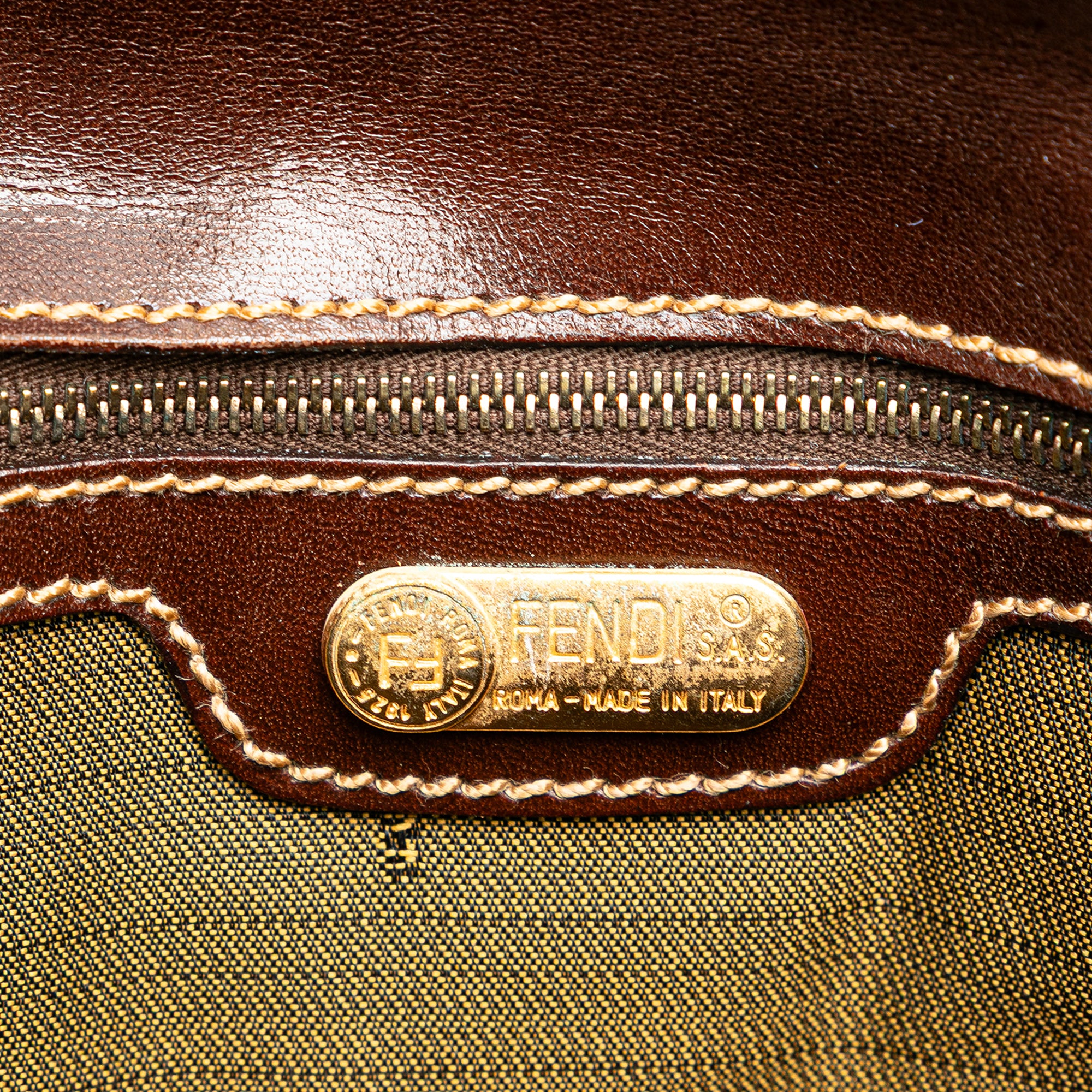 Zucca Canvas Handbag - Image 6