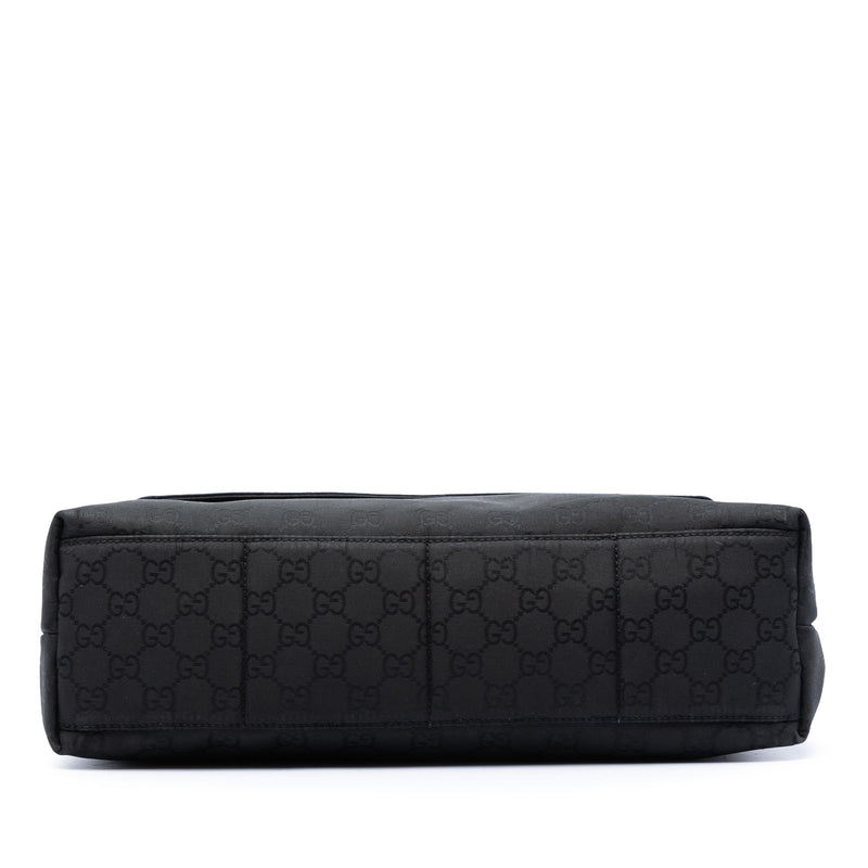 GG Canvas Messenger Bag - Image 3