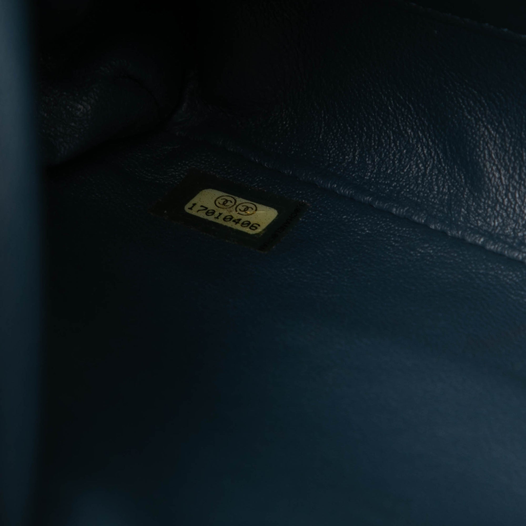 CC Quilted Lambskin Flap Clutch with Chain - Image 6