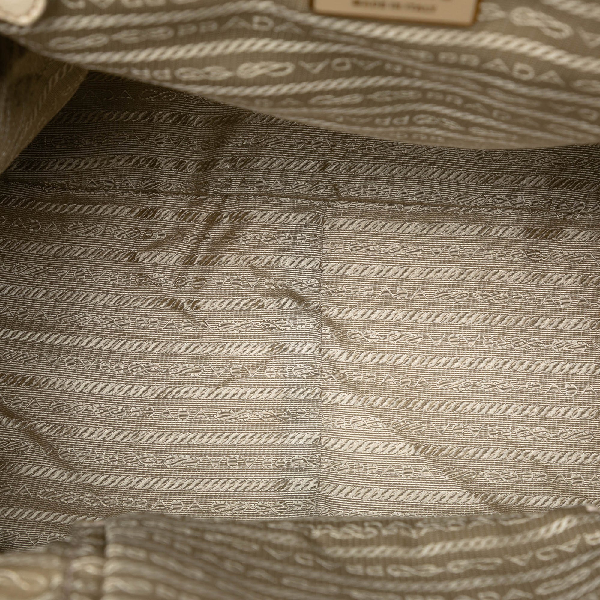 Vitello Daino Frame Tote - Image 4