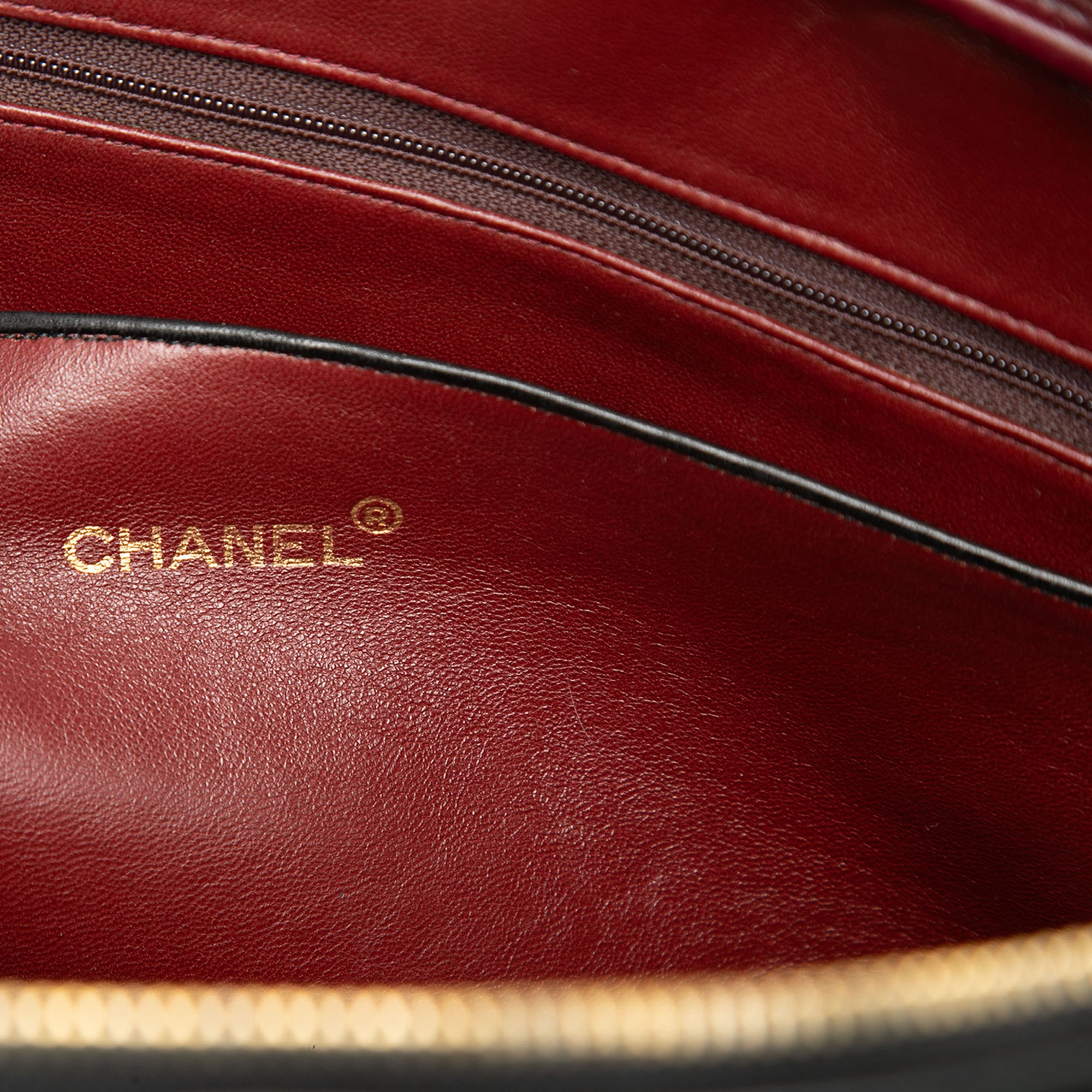 Quilted Lambskin Chain Shoulder Bag - Image 5