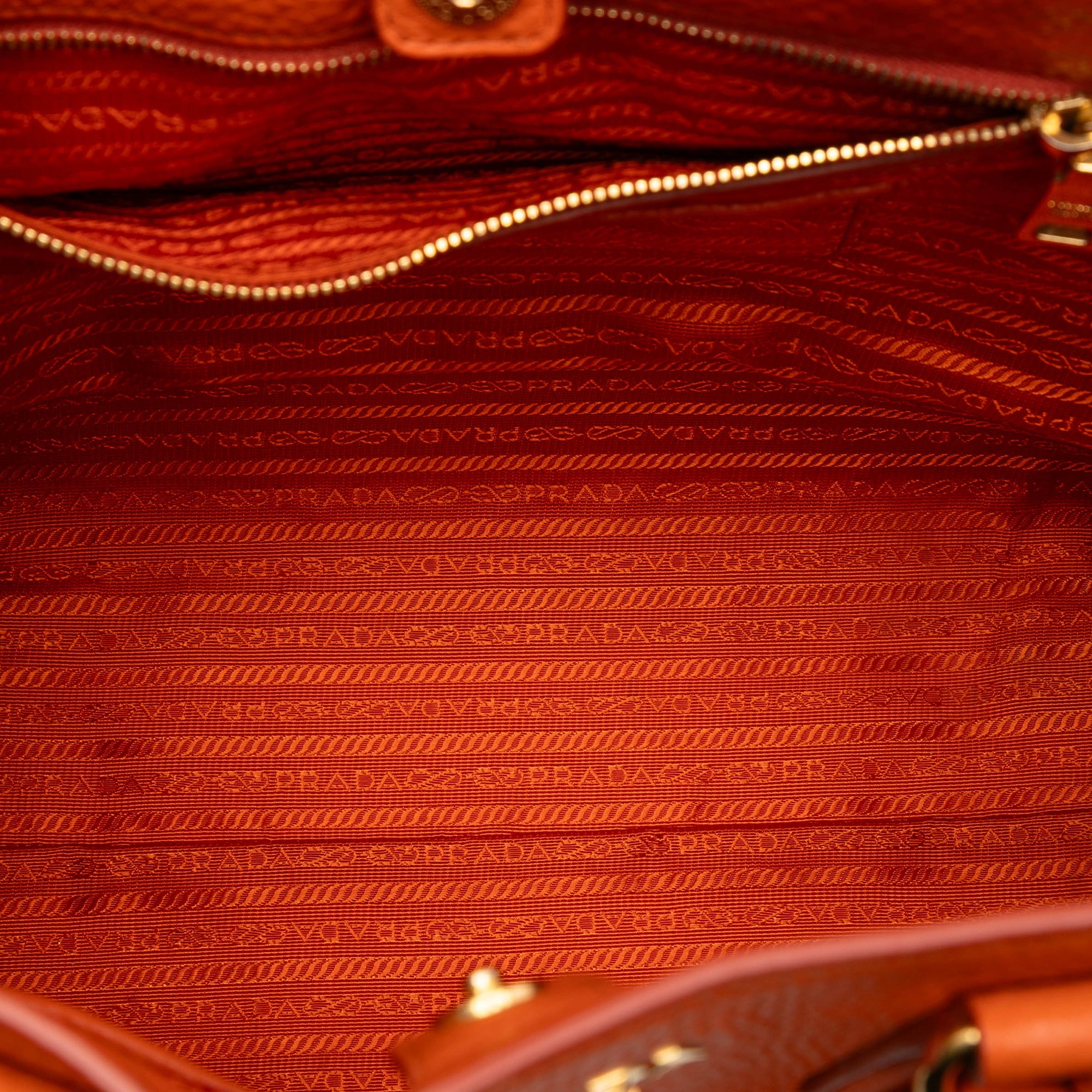 Vitello Daino Open Convertible Tote - Image 4