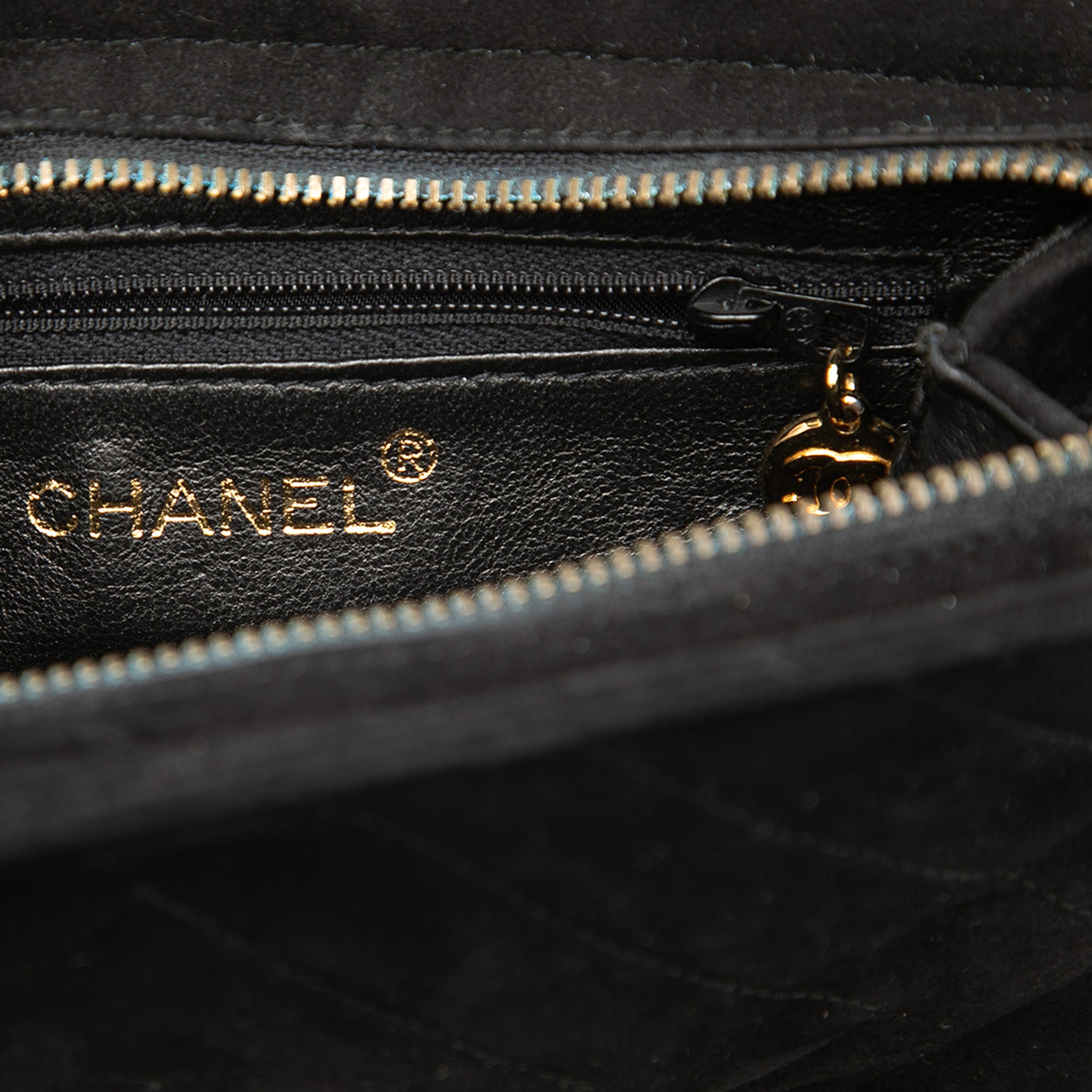 CC Diamond Quilted Suede Crossbody - Image 5