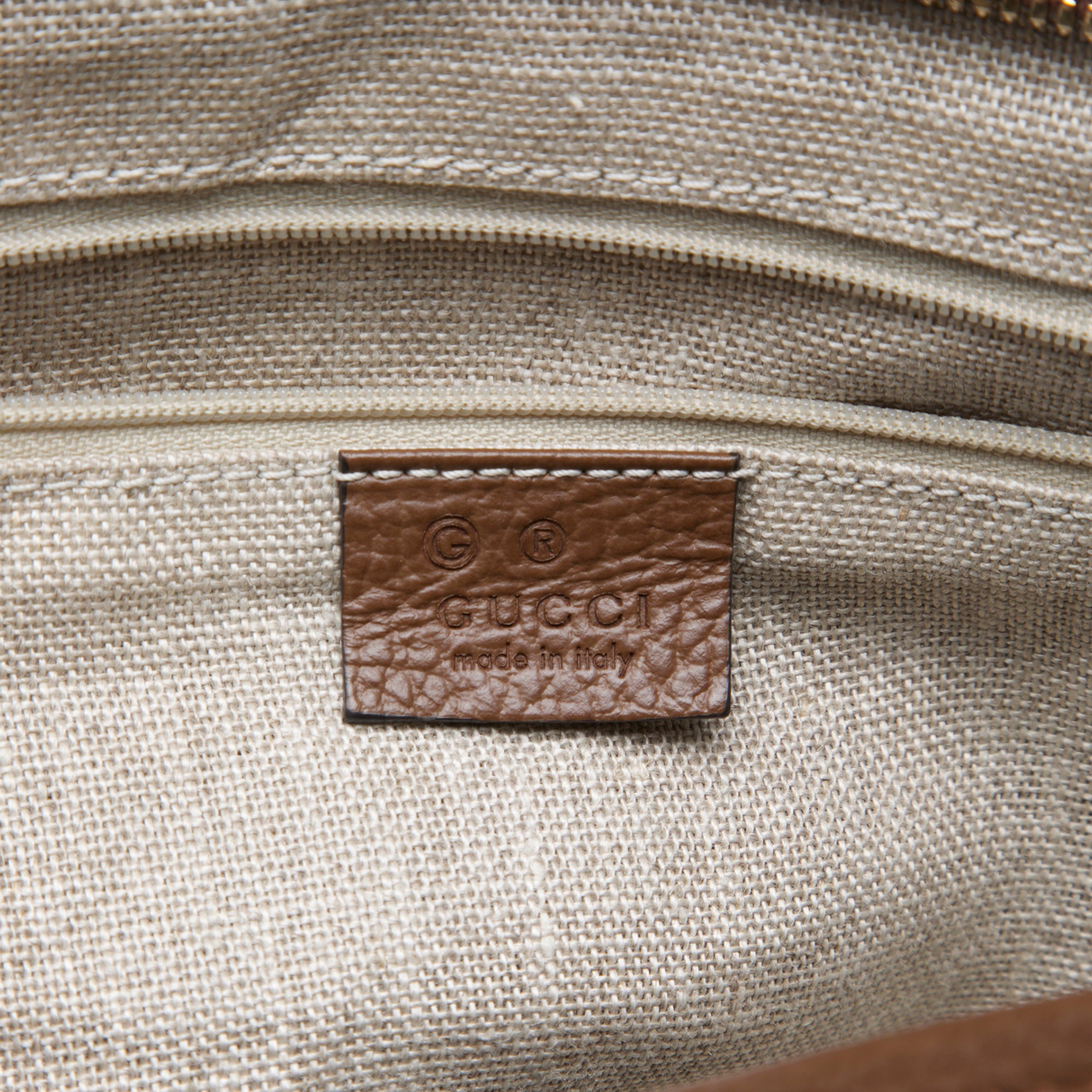 GG Canvas Bree Zippered Tote - Image 5