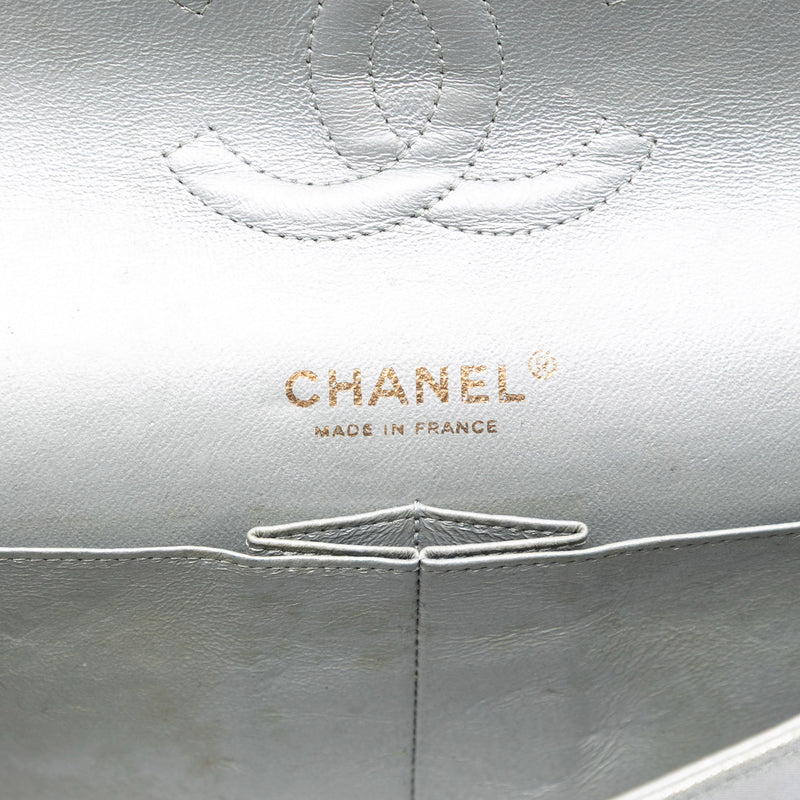 Medium Classic Iridescent Lambskin Double Flap - Image 5