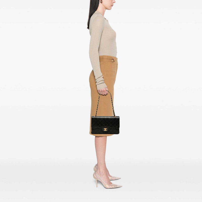 Medium Classic Lambskin Double Flap - Image 6