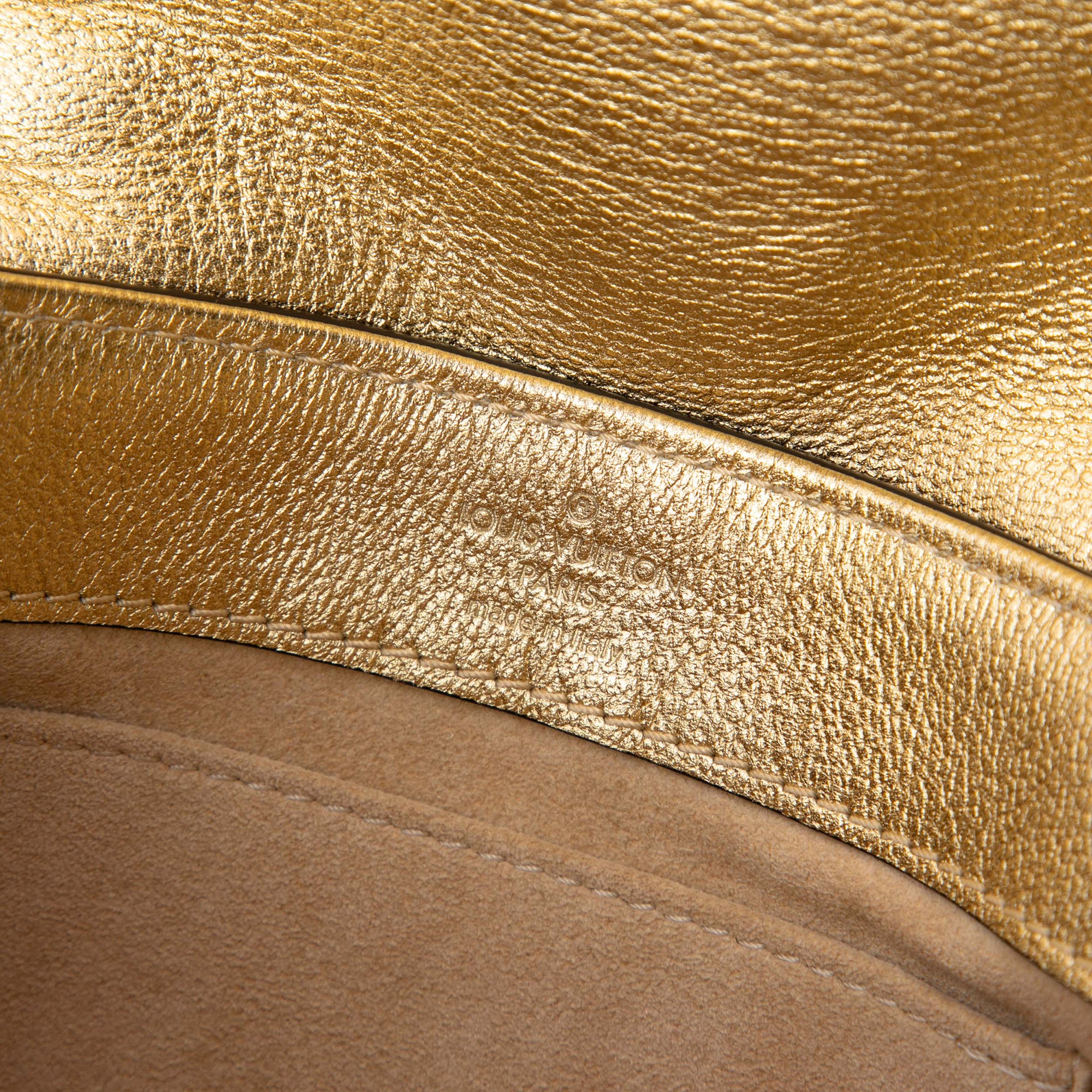 Metallic Cuir Plume Ecume Very Chain Bag - Image 5