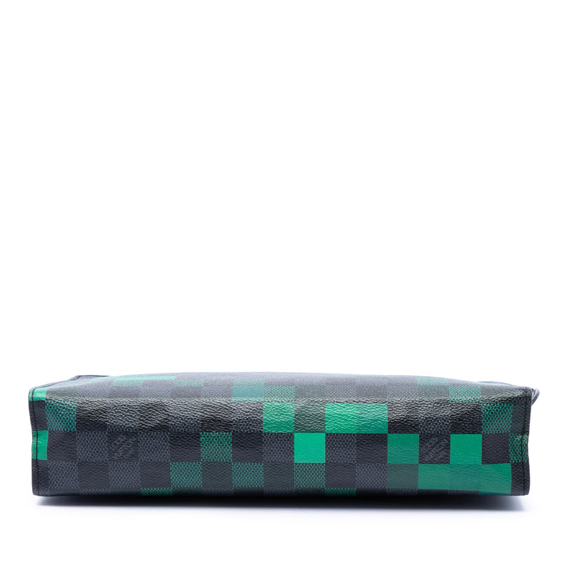 Damier Graphite Pixel Pochette Voyage MM - Image 3