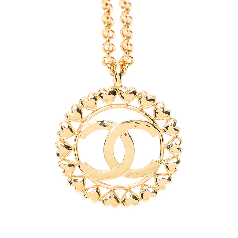 Gold Plated CC Medallion Heart Pendant Necklace - Image 2