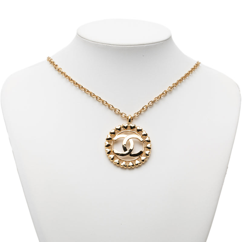 Gold Plated CC Medallion Heart Pendant Necklace - Image 5