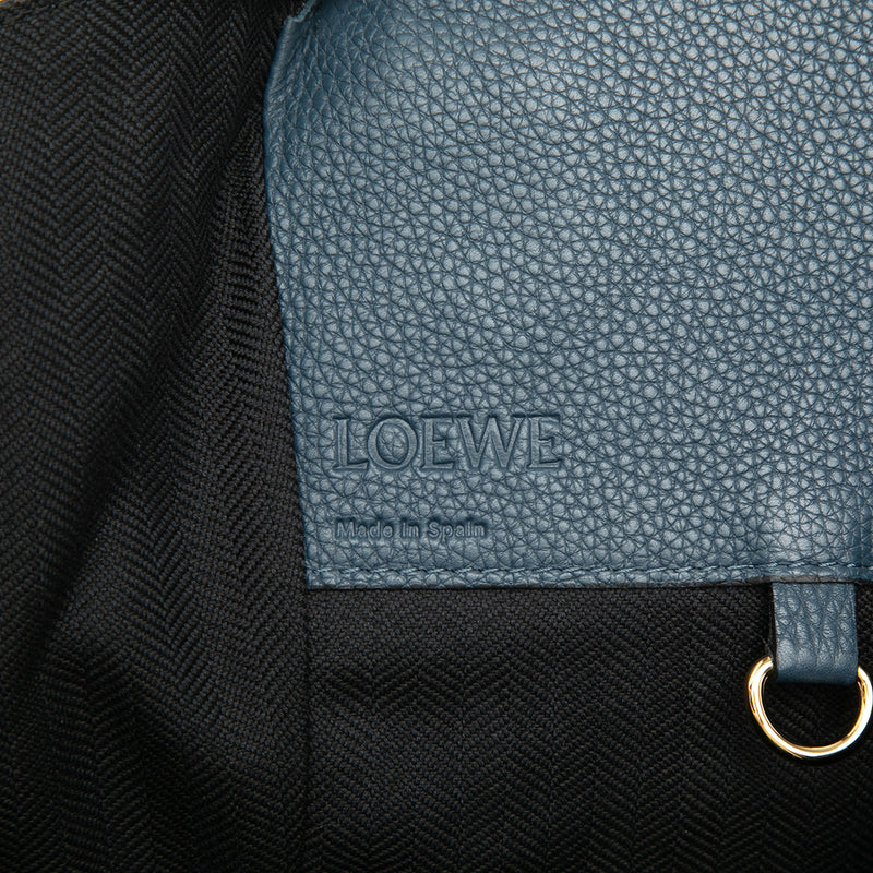 Medium Grained Calfskin Hammock Satchel - Image 5