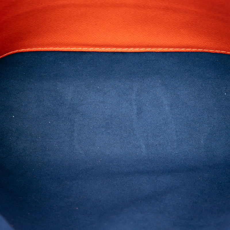 Epi Pochette Voyage MM - Image 4