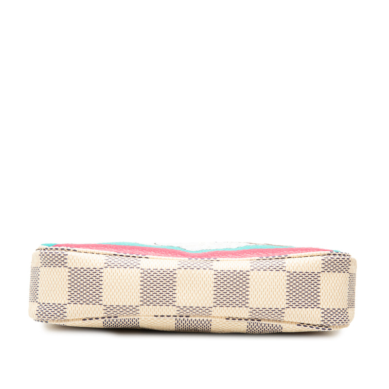 Damier Azur Evasion Mini Pochette Accessoires - Image 3