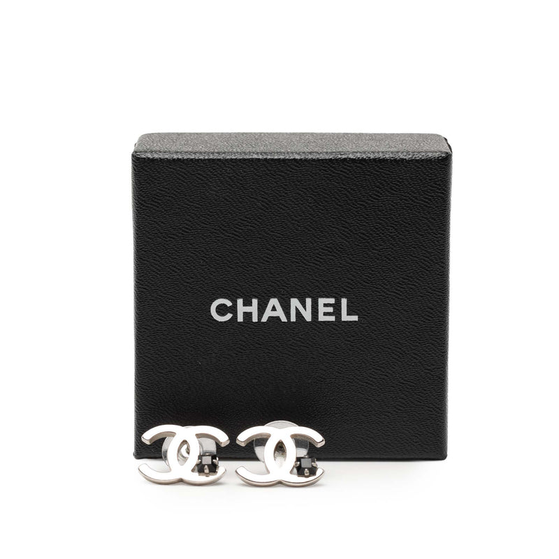 Silver Plated CC Rhinestone Push Back Earrings - Image 4