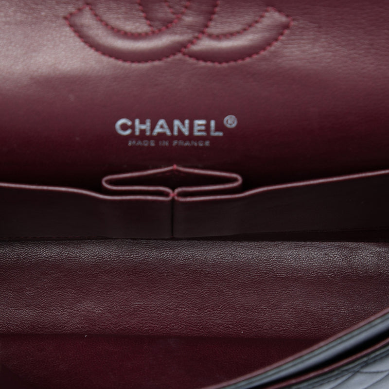 Medium Classic Lambskin Double Flap - Image 4