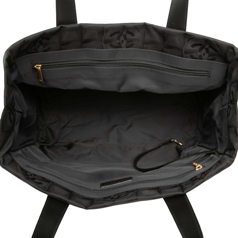 New Travel Line Nylon Tote - Image 4