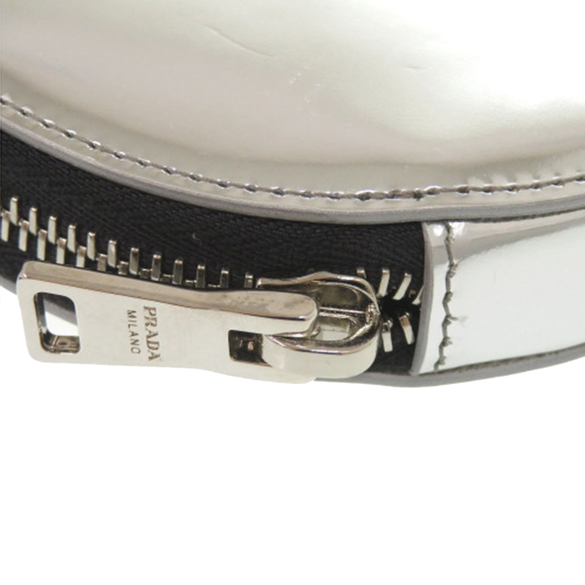Spazzolato Round Chain Coin Crossbody - Image 10