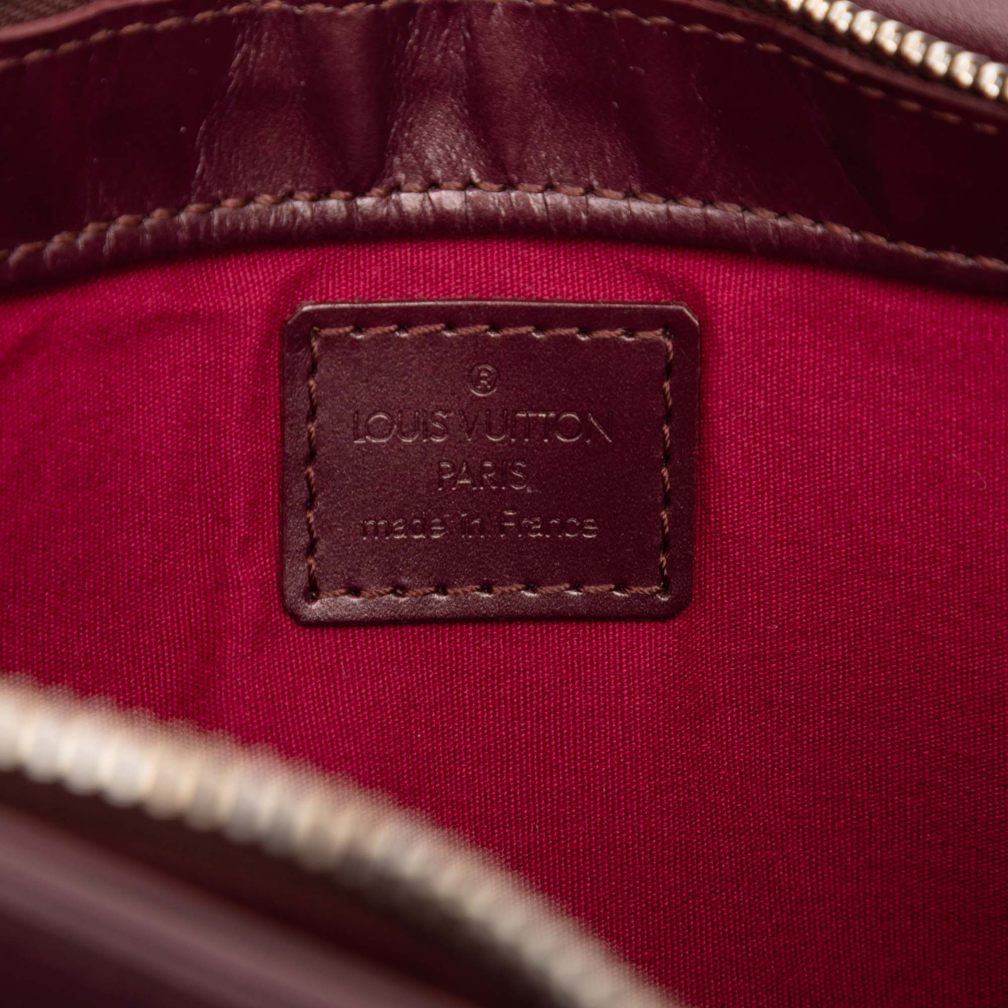 Monogram Mat Fowler - Image 5
