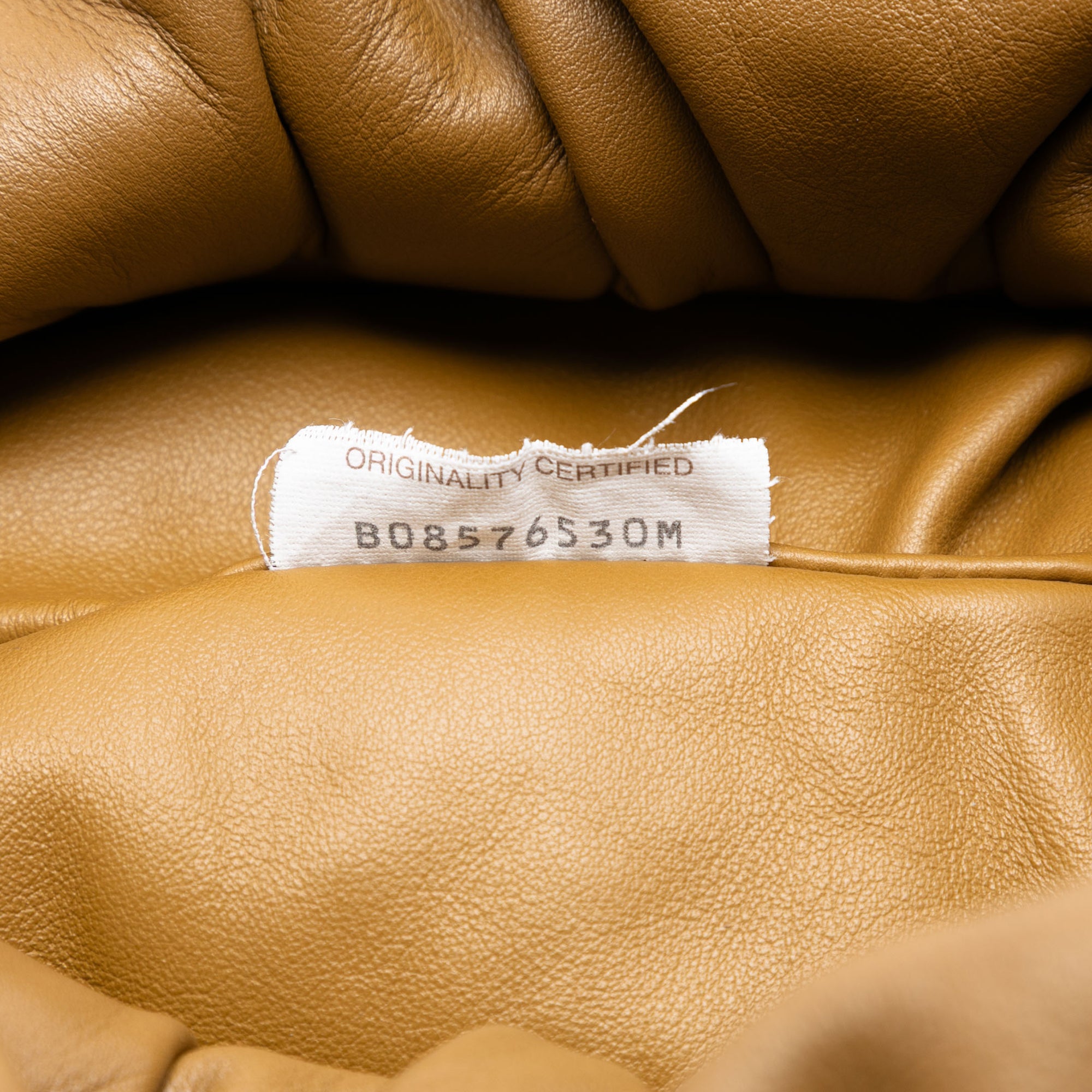 Lambskin The Shoulder Pouch - Image 6