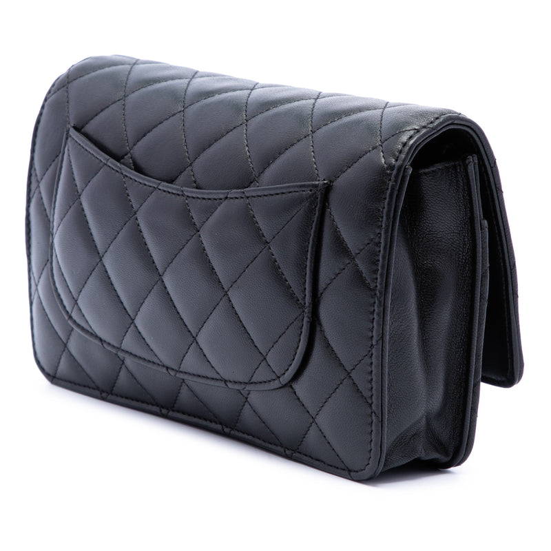 CC Quilted Lambskin Wallet On Chain - Image 2