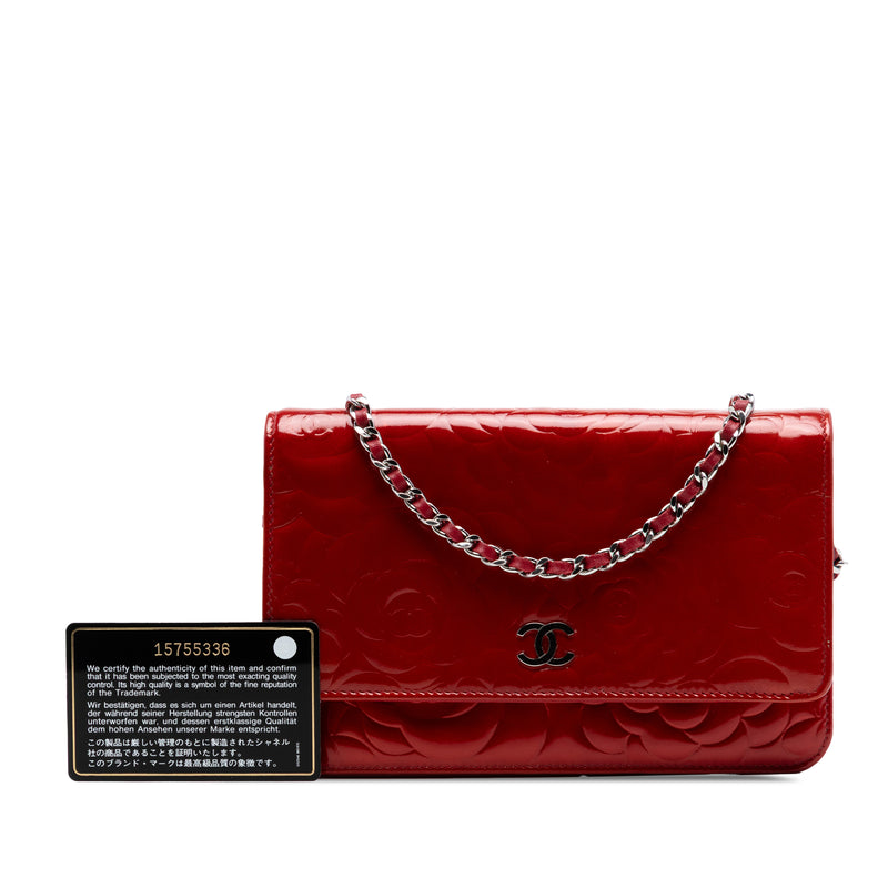 CC Embossed Patent Camellia Wallet On Chain - Image 7