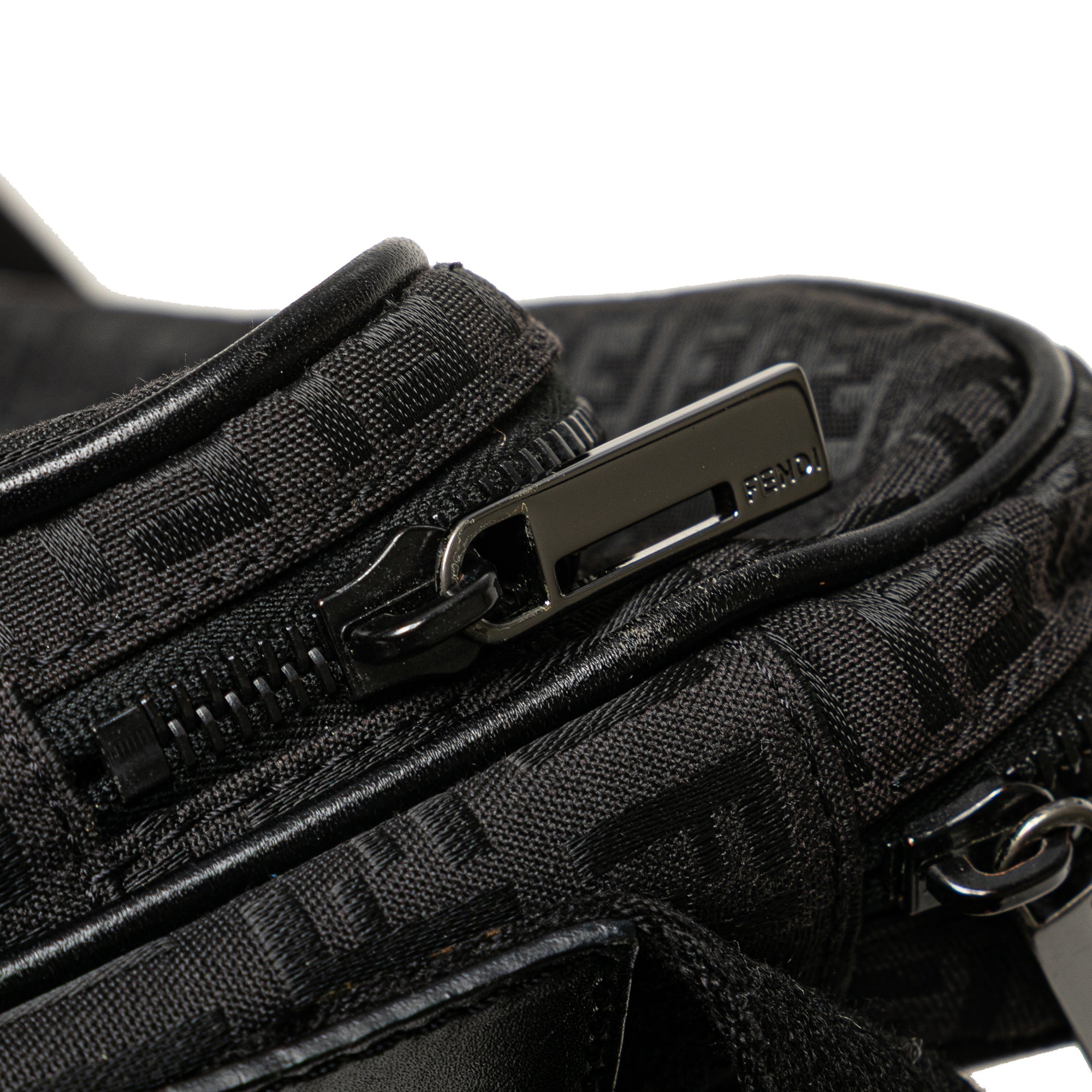 Zucchino Canvas Crossbody - Image 8