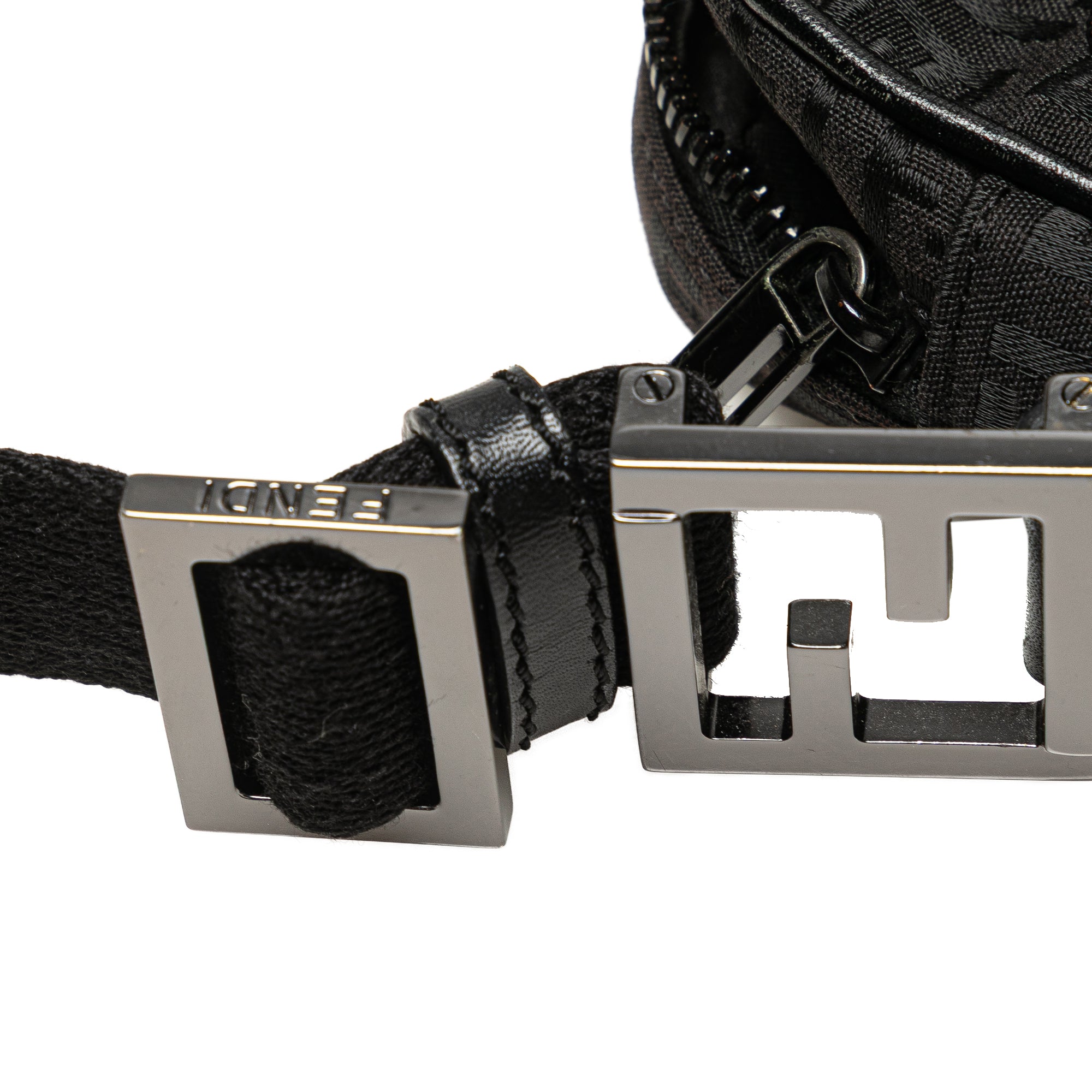 Zucchino Canvas Crossbody - Image 9