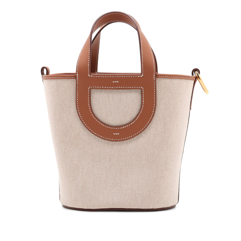 Toile and Swift In the Loop 18 - Image 2