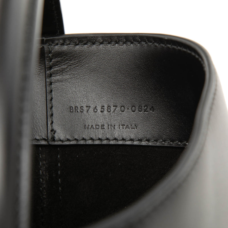 Mini Shiny Calfskin Le 37 Bucket Bag - Image 6